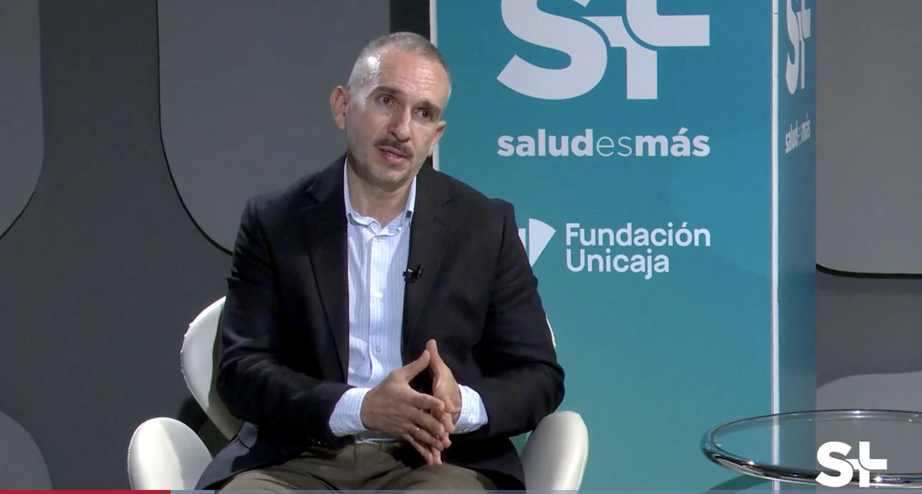 Carlos Funes Padilla entrevista sobre urología y andrología en Diario Sur, Unicaja Fundación